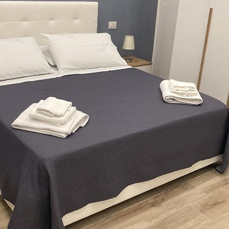 Goldenhouse Hotel Naples Luaran gambar