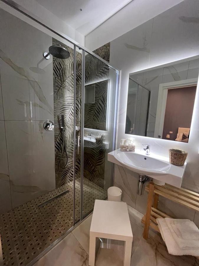Goldenhouse Hotel Naples Luaran gambar